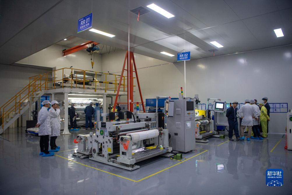 高質(zhì)量發(fā)展轉(zhuǎn)型為中國西部齒輪城注入新活力 電子商務(wù)技術(shù)開發(fā)的驅(qū)動力量